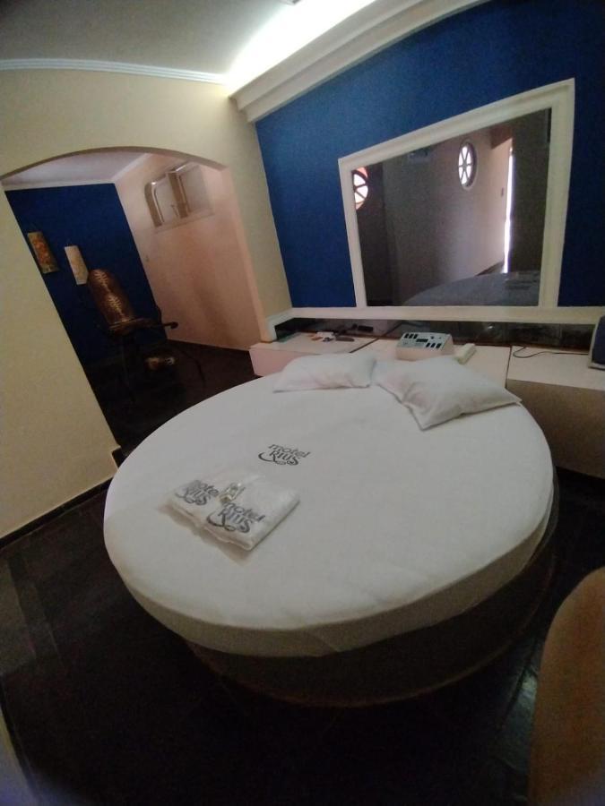 Motel Rius Araras Araras  Extérieur photo